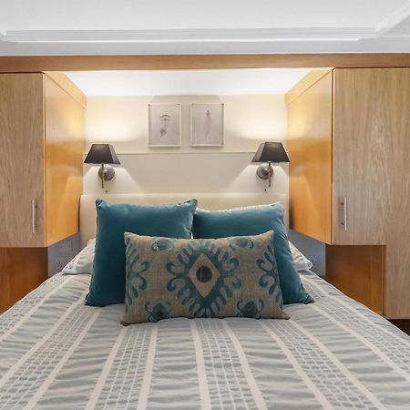 Stylish Studio In Kensington Лондон Екстер'єр фото