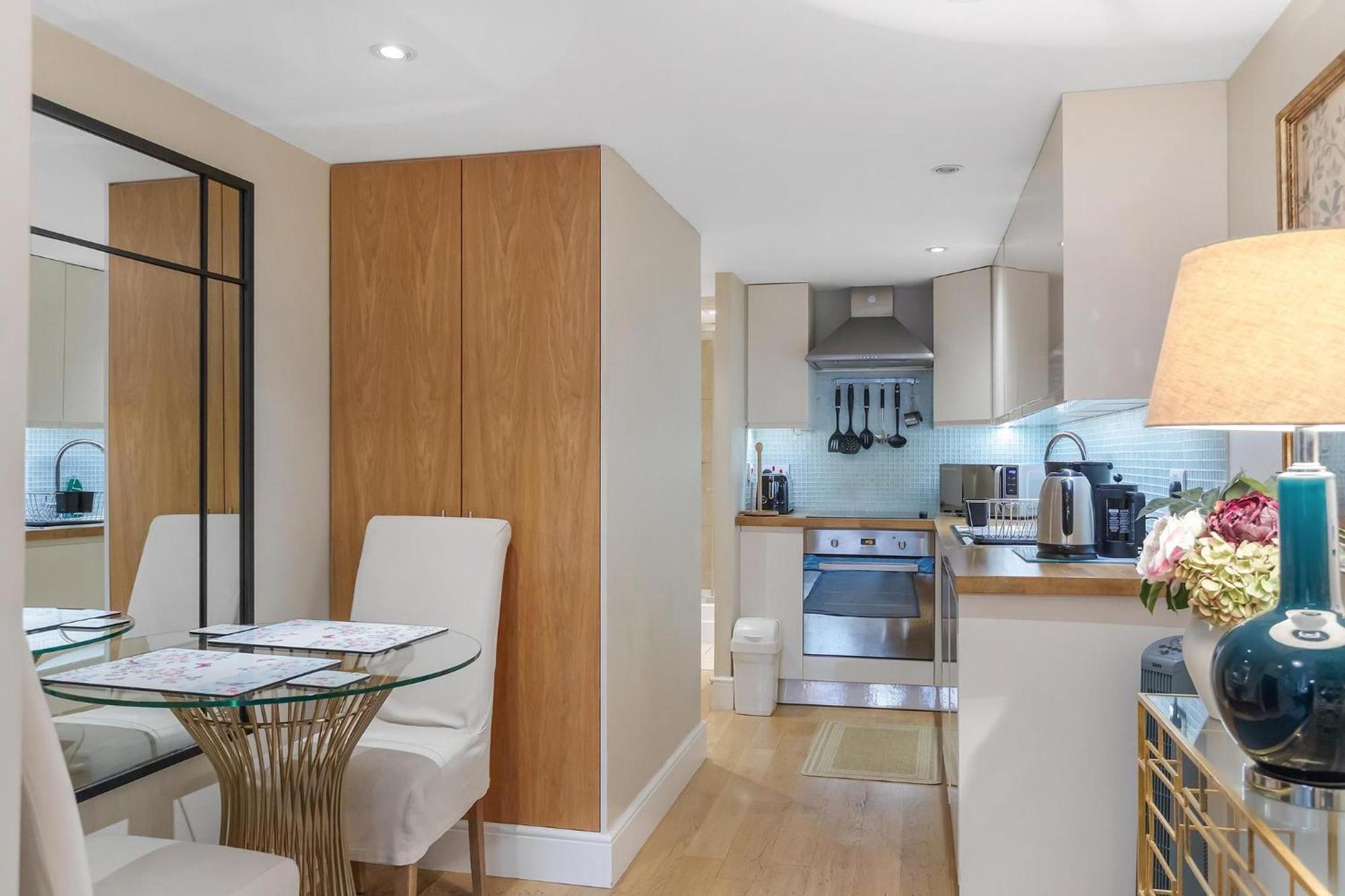 Stylish Studio In Kensington Лондон Екстер'єр фото